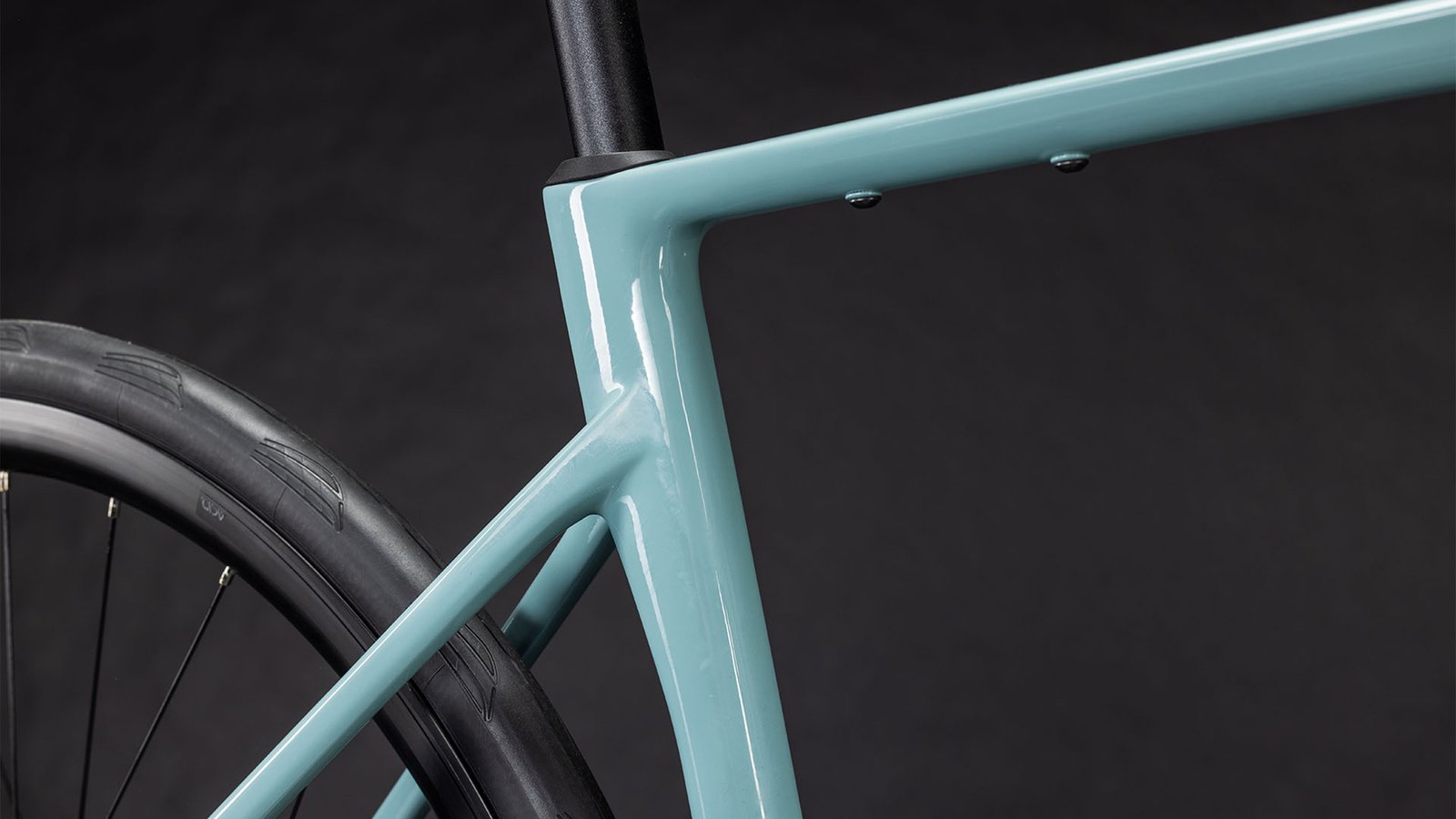 cube 125510 20161876 attain c62 race skylightblue n cyan 4.jpg